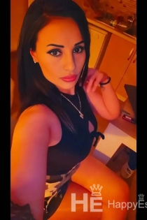 Ezze, 26 let, Tirana / Albánie Eskorty – 4