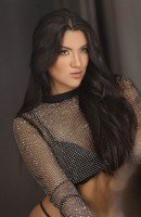 Val, 22 ans, Paris / France Escort