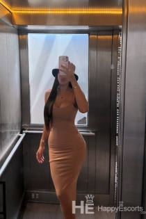 Alexandra, 25 let, Praha / Česká republika Doprovod - 8