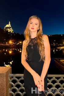Yenta Black, Age 21, Escort in Dubai / UAE - 5