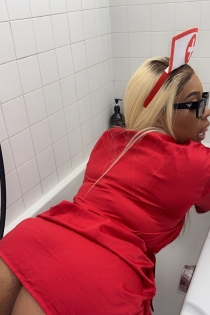 Naomi Lux, Age 22, Escort in Milan / Italy - 1