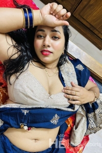 Sana, Age 26, Escort in Berlin / Germany - 2