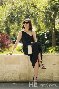 Mia, Alter 20, Escort in Budva / Montenegro - 3