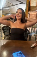 Chloe Deville, 25 jaar, escorts in Cannes / Frankrijk