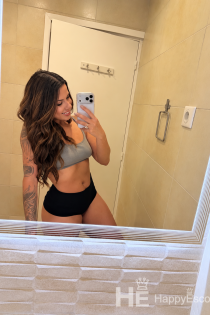 Chloe, alder 29-17