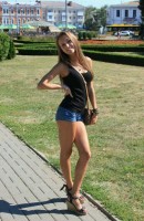 Emma, ​​29, Dubai / Arabiemiirikunnat saattajat