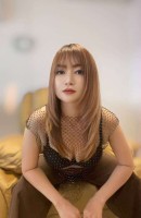Nianda, starost 32, Drač / Albanija Spremljevalke
