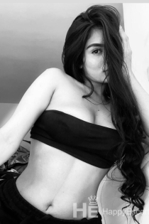Lucia, Umur 22, Pengiring Tirana / Albania - 2