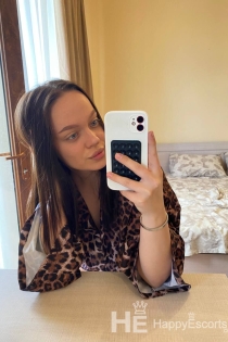 Karina, 25 anni, Escort Yerevan / Armenia - 3