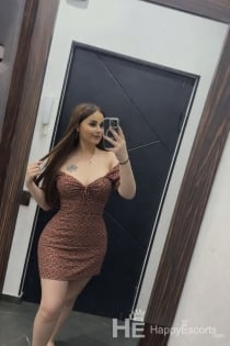 Lara, Age 26, Escort in Tirana / Albania - 5