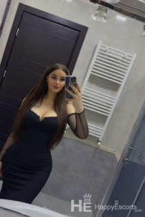 Lara, Age 26, Escort in Tirana / Albania - 3