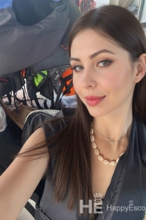 Yara brasileira, 27 anos - 19