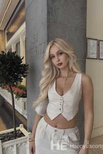 Iverlyn Quinn, 20 jaar, Dubai / VAE Escorts - 5