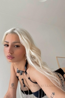 Simge, 24 år, Istanbul / Turkiet Escorts - 2
