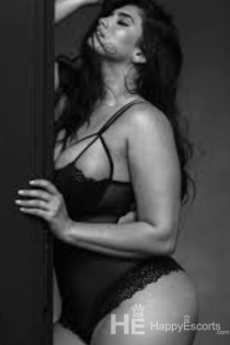 Rania, 30 ans, Rabat / Maroc Escortes - 1