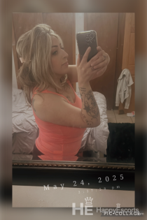 Jenni, Age 34, Escort in Chicago / USA - 1