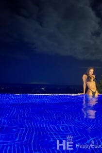 Alice Sierra, 21 tuổi - 5
