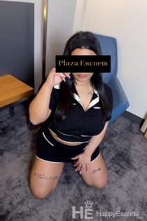 Mina, 21 lat, Hamburg / Niemcy Eskorty - 4