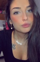 Lerzan, Yaş 24, Antalya / Türkiye Escort