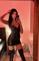 Lolafrench, Usia 29, Pendamping di Paris / Prancis