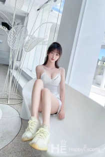 Yuandie, Alter 24, Escort in Tirana / Albanien - 1