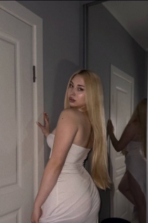 Eda, 20 ans, Tirana / Albanie Escortes - 1