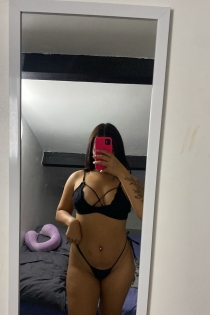 Mel, 18 anni, Roma / Italia Escort - 3