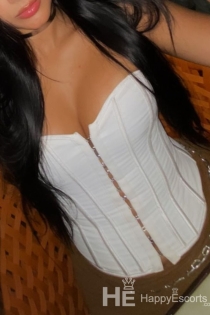 Escorte Paula Sharma, 20 de ani, Bilbao / Spania - 5