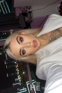 Shela Torr, věk 19, Dubaj / SAE Escorts - 4