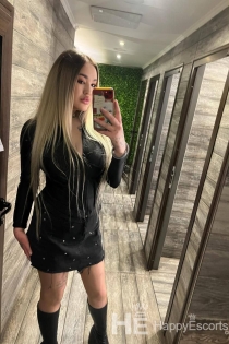 Julia, Age 21, Sofia / Bulgaria Escorts - 2