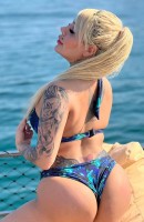 Ebru, Miaka 25, Tirana / Albania Wasindikizaji