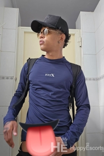 Johan Florez, Alter 20, Escort in San Giljan / Malta - 4