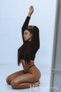 Valya, 20, Budapest / Unkari Escorts - 3