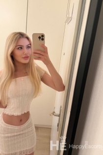 Maria, 25 let, Tirana / Albánie doprovod - 8