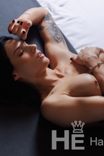 Anna Brasiliana, 26 anni, Catania / Italia Escort - 12