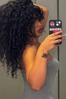 Marysa, Miaka 27, Saint-Denis / Ufaransa Wasindikizaji - 1