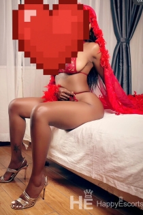 Tyra, Age 30, Escort in Lyon / France - 3