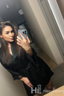 Diana, 24 rokov, Tirana / Albánsko Eskorty - 10