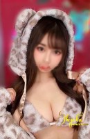 Lala, Umur 25, Pengiring Tokyo / Jepun