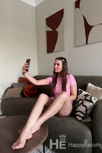 Ksyusha, Age 22, Escort in London / United Kingdom - 8