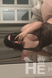Kayna98, Miaka 28, Monte-Carlo / Monaco Wasindikizaji - 2