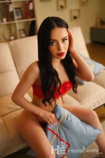 Milena, Age 22, Escort in London / United Kingdom - 8