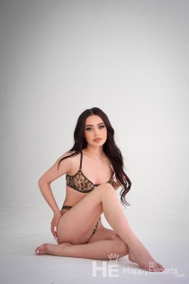 Milena, Age 22, Escort in London / United Kingdom - 10