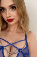 Yesenia, Umri wa miaka 22, London / Uingereza Wasindikizaji