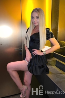 Julia, Age 25, Escort in Kiev / Ukraine - 4