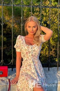 Mila, Age 24, Escort in Kiev / Ukraine - 2