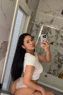Kamilla, starost 21, Tbilisi / Gruzija Spremljevalci - 1