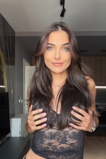 Hayla., Age 21, Escort in Tirana / Albania - 1
