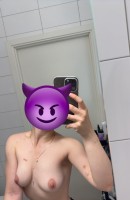 Czerwony, wiek 20, Helsingborg / Szwecja Escorts