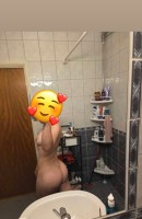 Red, Age 20, Escort in Helsingborg / Sweden